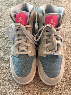 Jordan Kids High-Top Sneakers in Gray, Blue & Pink